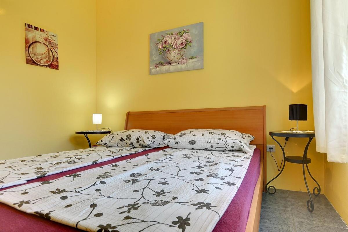 Apartments Puntica Ližnjan Kültér fotó