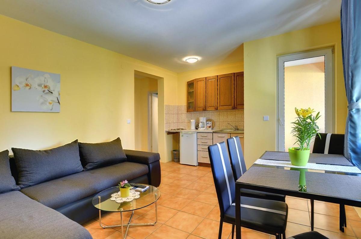 Apartments Puntica Ližnjan Kültér fotó